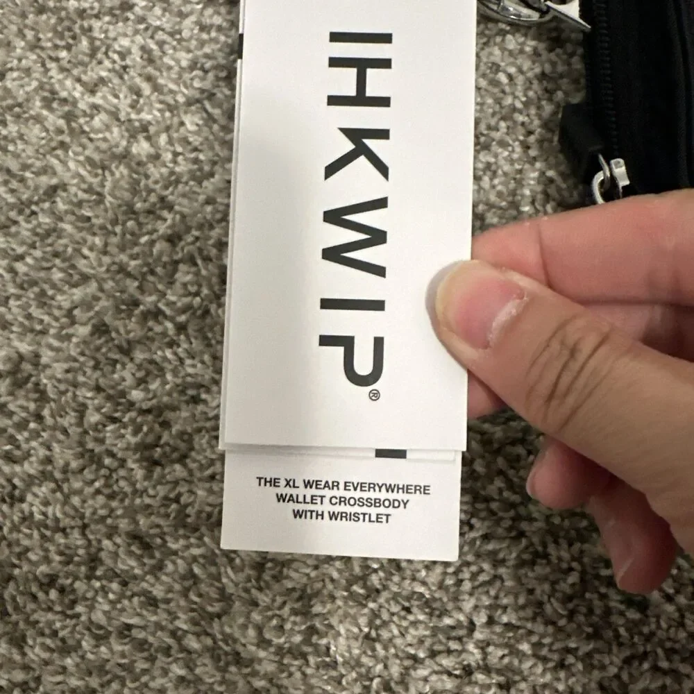 IHKWIP The XL Wear Everywhere RFID Wallet Crossbody With Wristlet Black NWT